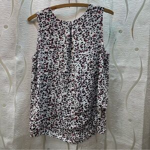 Reitmans Blouse Women Small White‎ Black Burgundy Excellent Tiered Relaxed Print